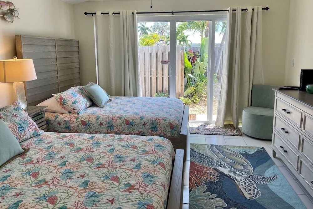 P37 - Charming 2 Bedrooms Duplex With Private Pool - Florida Keys