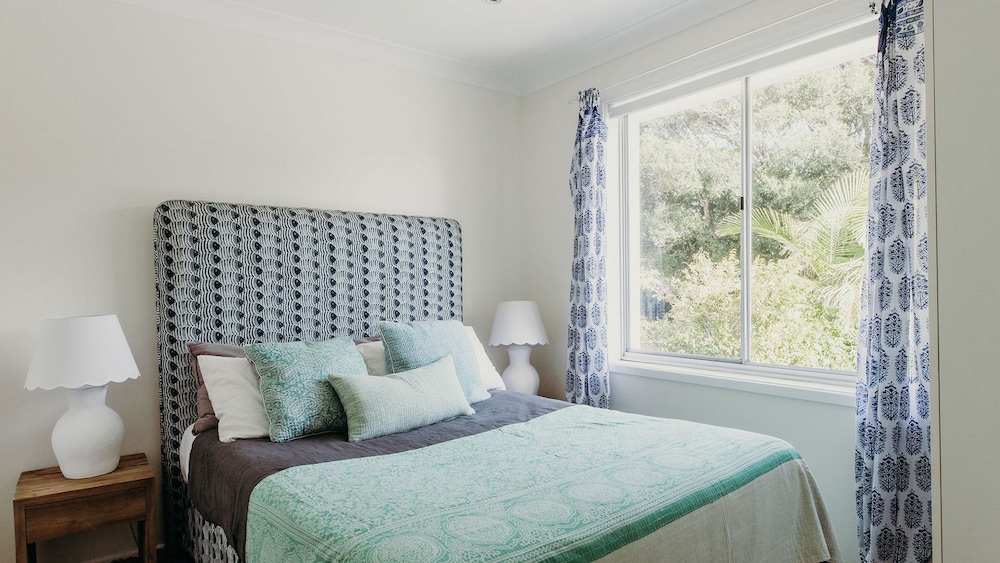 The Beach House, 25 Tomaree Road - Fantastic House With Pool, Linen - 넬슨 베이