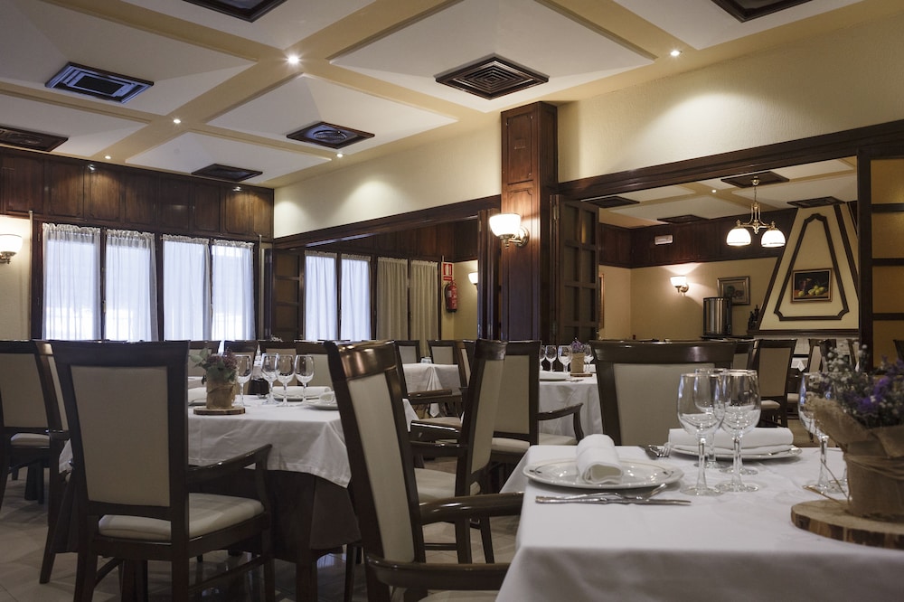 Hotel Restaurante Emilio - Tobarra