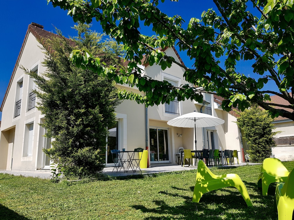 Villa Contemporaine En Bourgogne 
Meublé Classé 4* - Nuits-Saint-Georges
