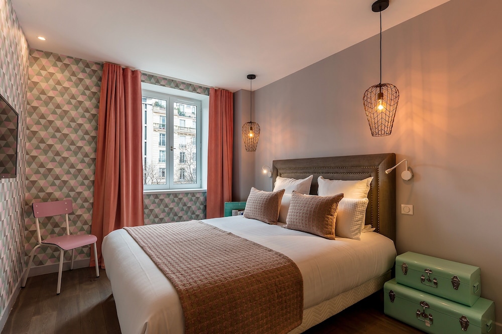 Be You Luxury Apart'hotel - Saint-Denis, France