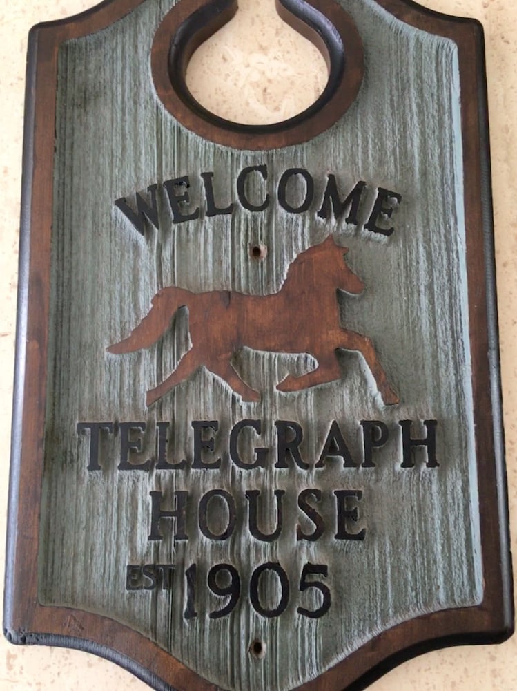 ¡Puntos De Vista! ¡Ubicación! Histórico Loft 2br / 1ba Con Vistas-downtown Telegraph House - Seward, AK
