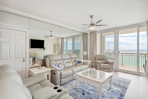 You'll Look Forward To Happy Hour On Your Private Gulf Front Balcony - Pensacola Beach, FL