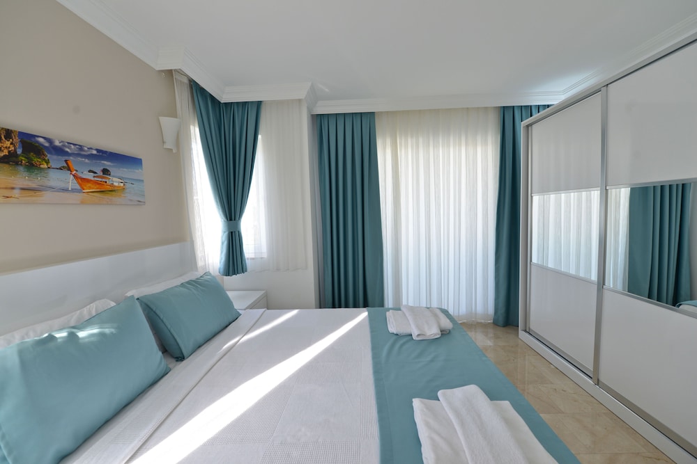 3 Bedroom Luxuary City Villas In Oludeniz For Rent With Private Pool And Garden - Ölüdeniz