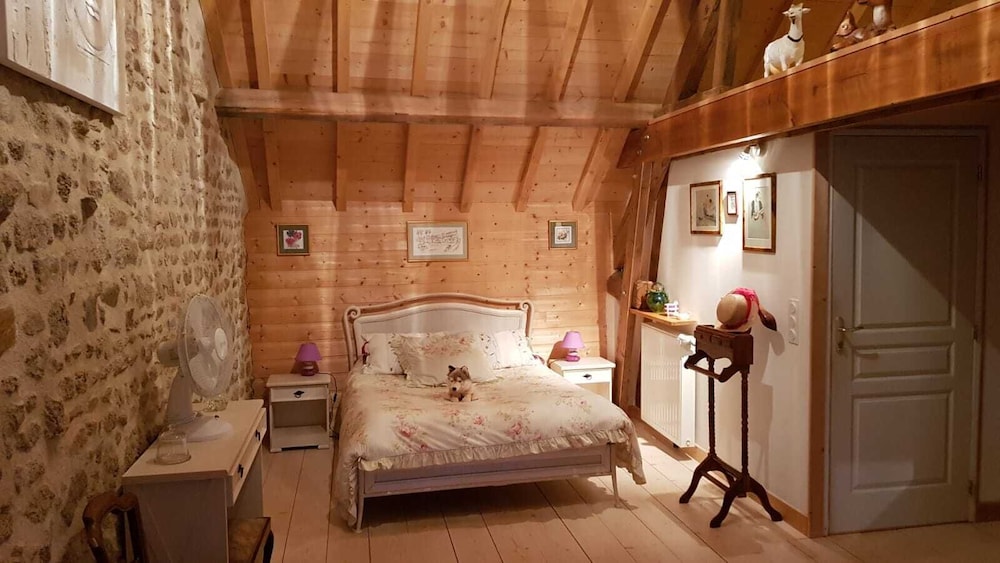 Bed And Breakfast La Suite Mary Cassat <Br>lounge And Herbal Tea Room For 2 People <Br><br> - Creuse