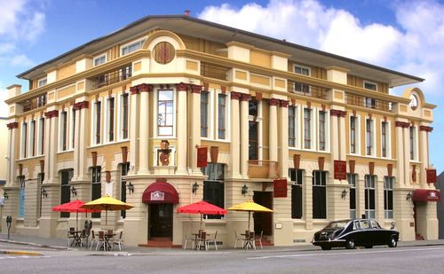 The County Hotel - Napier, New Zealand