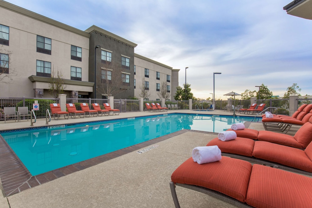 Hampton Inn & Suites San Diego-poway - El Cajon, CA