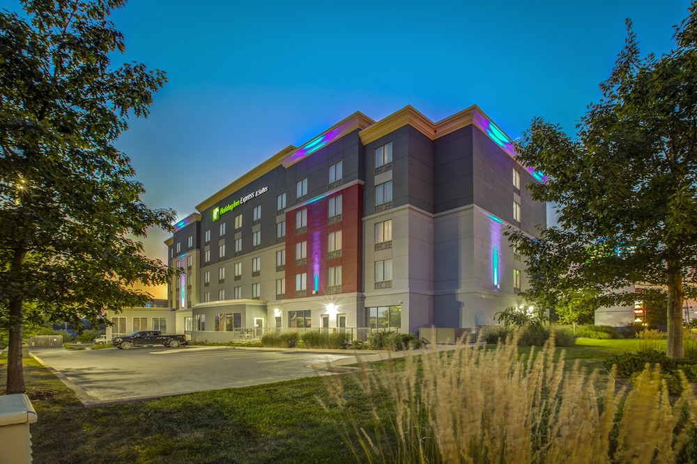 Holiday Inn Express & Suites Woodstock South, An Ihg Hotel - Woodstock, ON, Canada