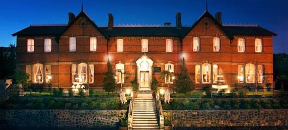 Scholars Townhouse Hotel - County Louth