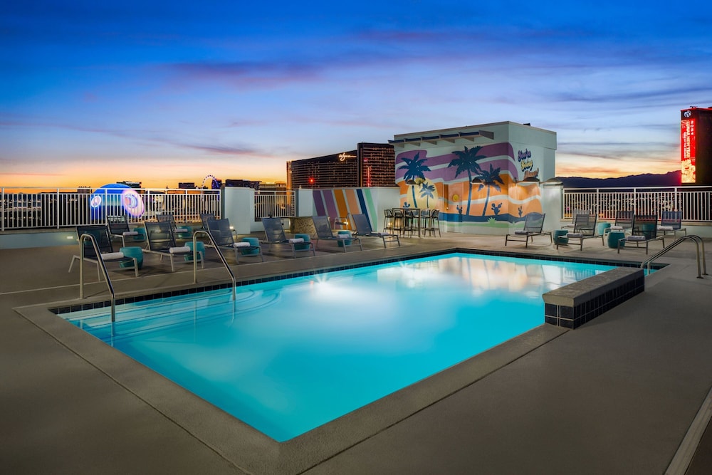 SpringHill Suites by Marriott Las Vegas Convention Center - North Las Vegas