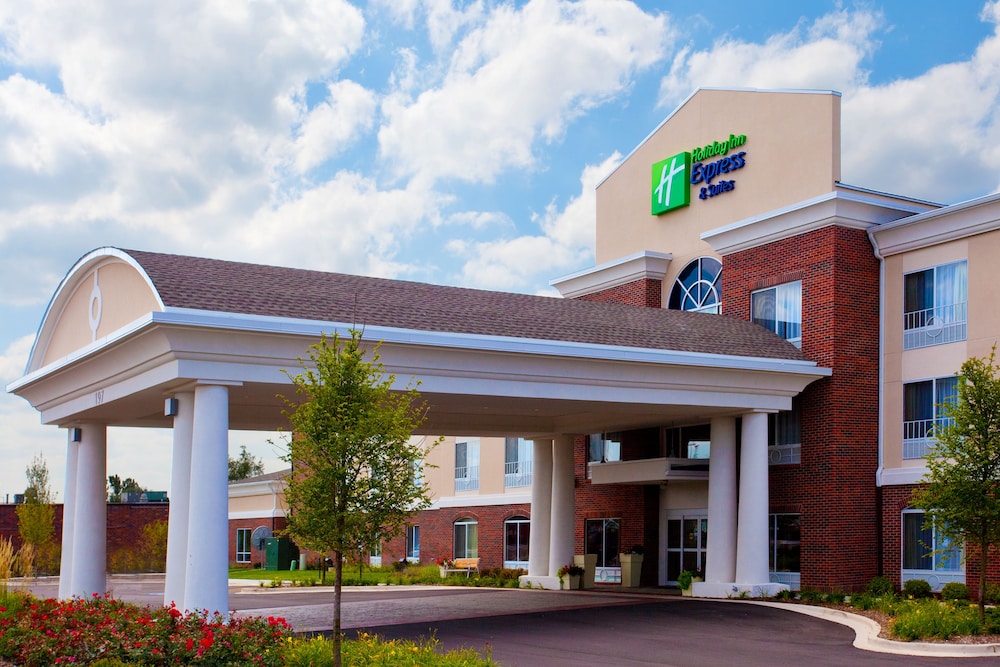 Holiday Inn Express Hotel & Suites, A Lake Zurich-barrington, An Ihg Hotel - McHenry, IL