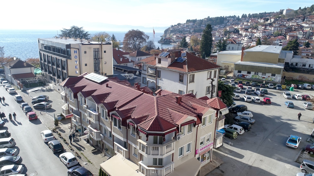Matjan Apartments - Lake Ohrid