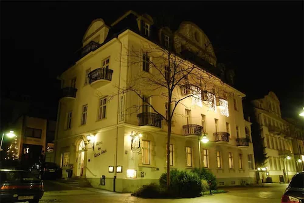 Hotel Weisses Haus - Bad Bocklet