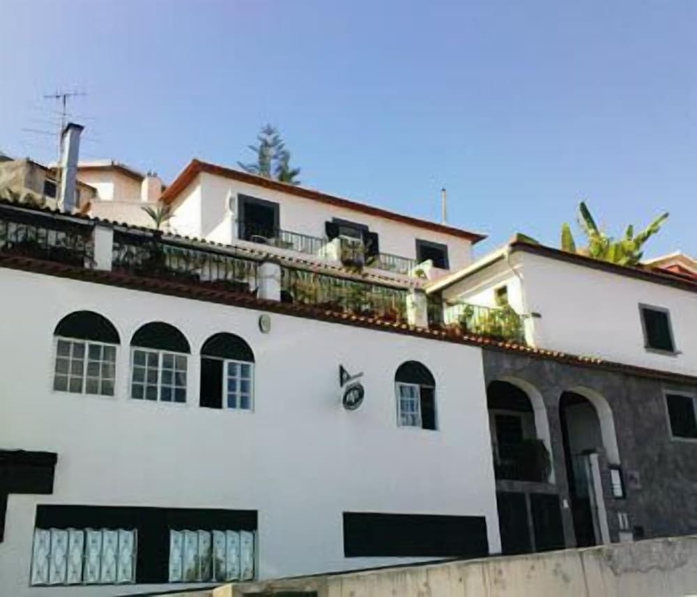 Pensão Residencial Vila Teresinha - Funchal