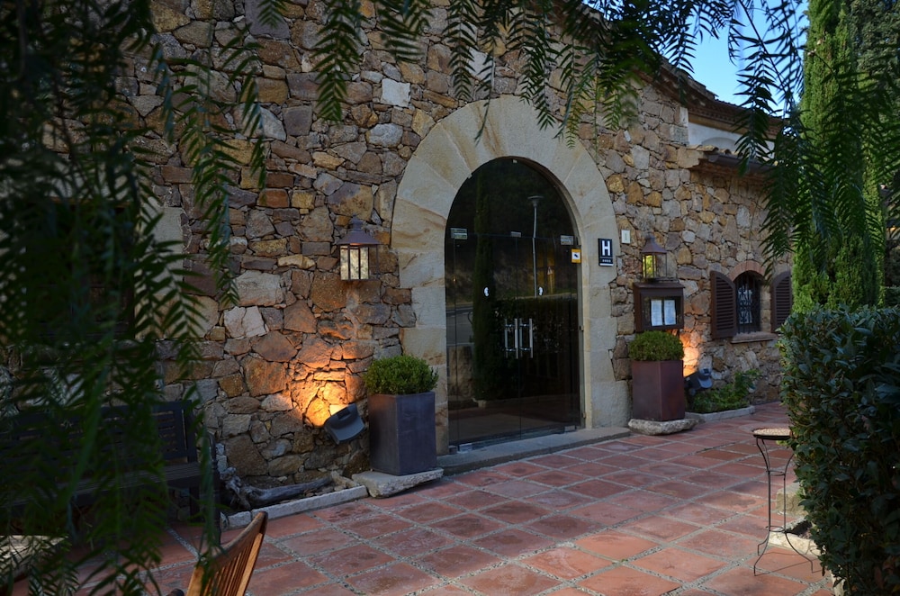 Hotel Restaurant Galena Mas Comangau - Bagur