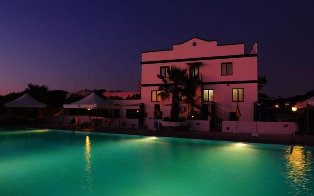 Hotel Stella Del Sud - Sardinië
