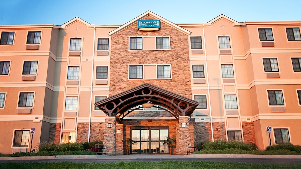 Staybridge Suites Wichita, An Ihg Hotel - Andover