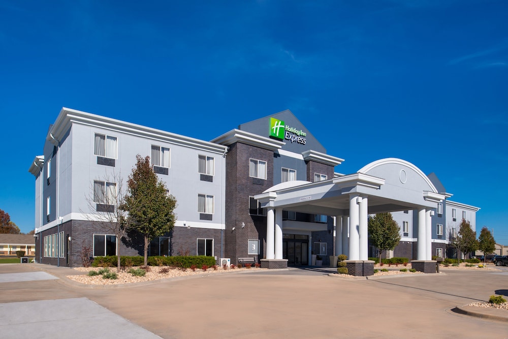 Holiday Inn Express Hotel & Suites Pittsburg, An Ihg Hotel - Pittsburg, KS