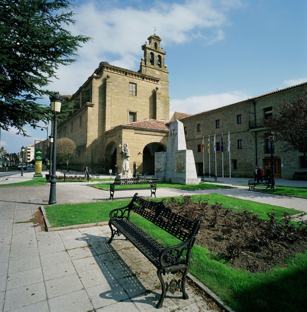 Parador de Sto. Domingo Bernardo de Fresneda - La Rioja