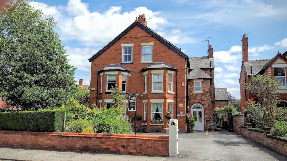 Chester Brooklands B&b - University of Chester