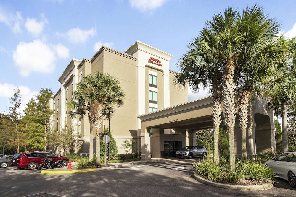 Hampton Inn & Suites Orlando-apopka - Altamonte Springs, FL