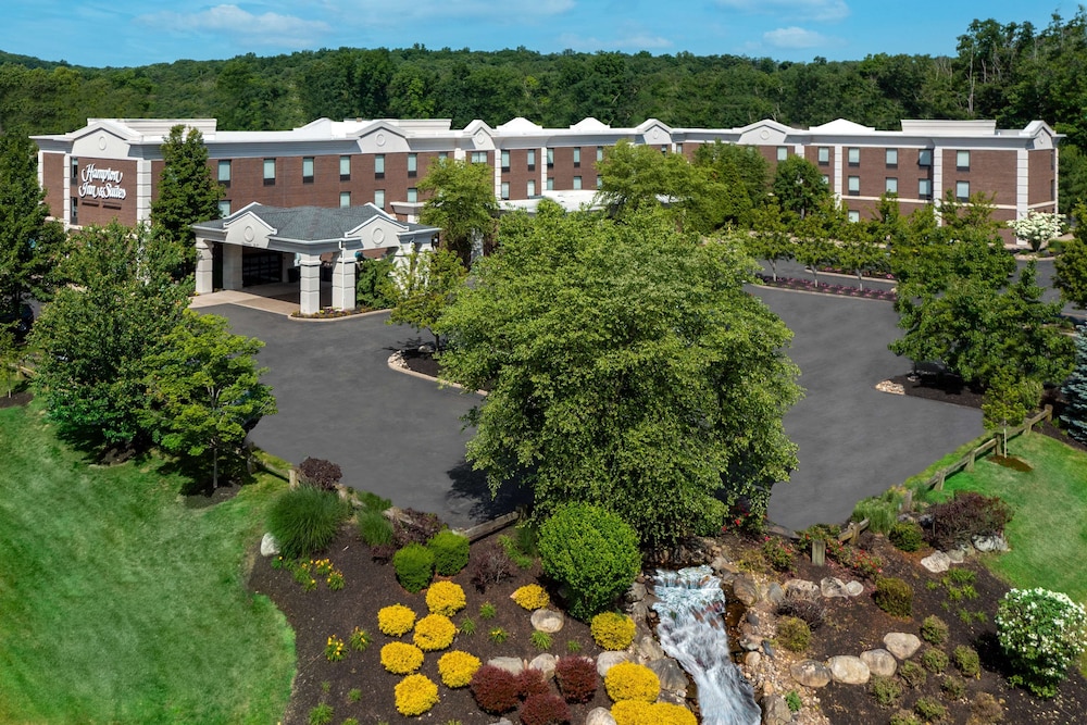 Hampton Inn and Suites Hartford/Farmington - New Britain, CT