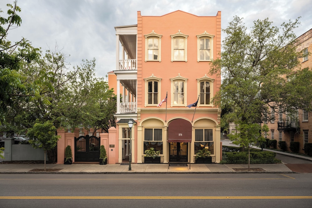 The Meeting Street Inn - Charleston, SC