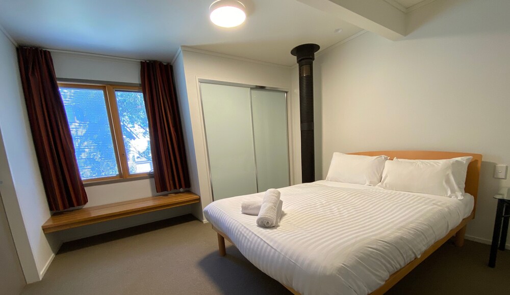 Milkwood Is Fantastic Accommodation For Families Or Couples Located In The Woodridge Area - Thredbo