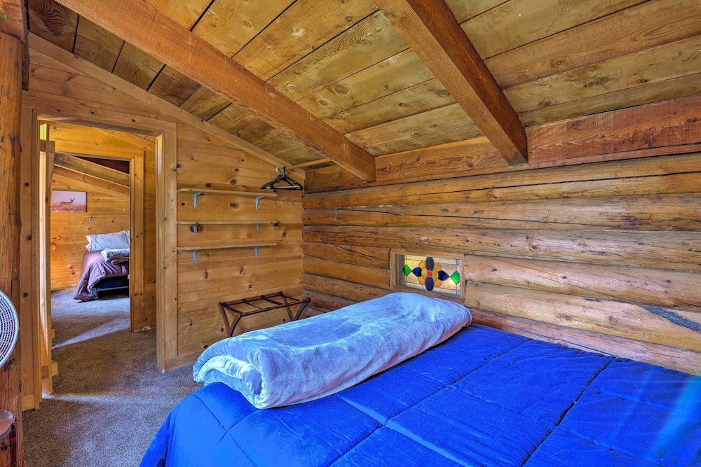 NEW! Rustic Idaho Cabin Near Payette Nat’l Forest! - Idaho