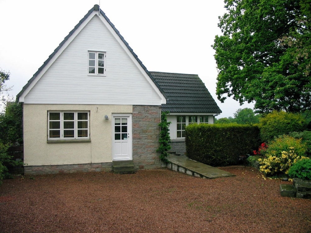A Very Attractive Self Catering Property In The Heart Of Scotland - Crieff