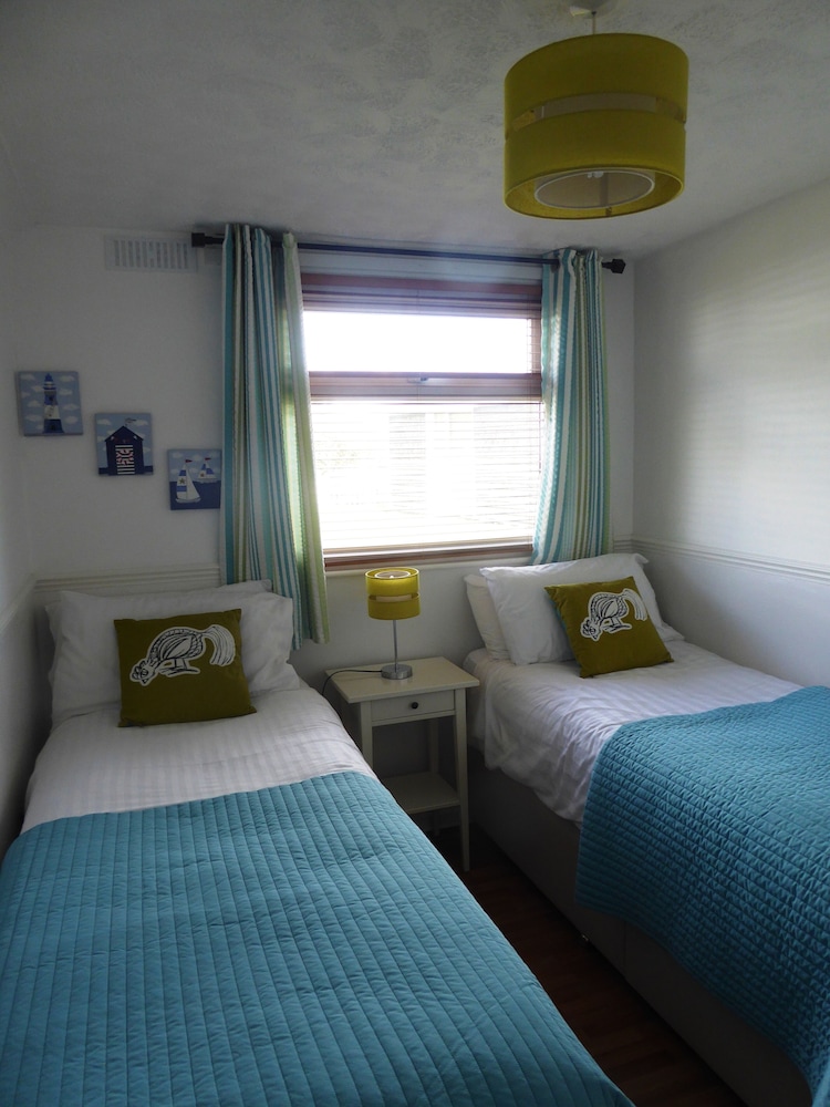 2 Dormitorios * Dormitas 4 - 6 Personas * Ubicación Tranquila * A Minutos De Dartmouth - Devon