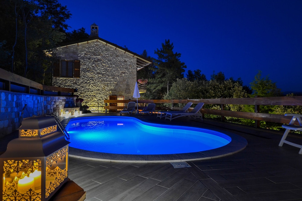 Villasubasiorelax, Panorama-villa Mit Schwimmbad, Naturpark, Spello, Assisi - Spello