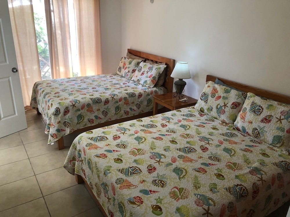 Great House In The Heart Of Town Close To Restaurants, Grocery And Plaza! - Cozumel