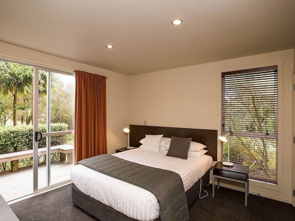 The Claremont Motels & Apartments - Wairarapa