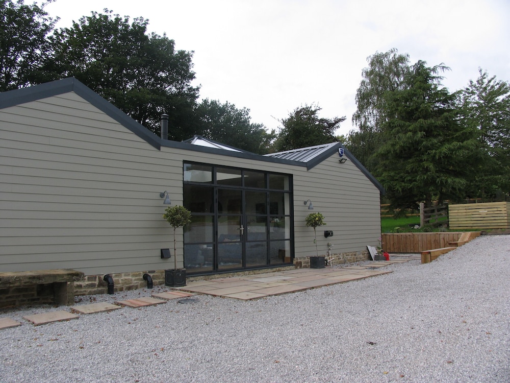 Luxury Holiday Home With Hot Tub,  Pet & Family Friendly In The Yorkshire Dales - Burnsall