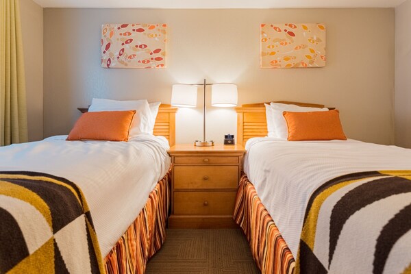 Stupendous Shore Crest Vacation Villas I & Ii, 2 Bedroom Oceanfront - North Myrtle Beach, SC
