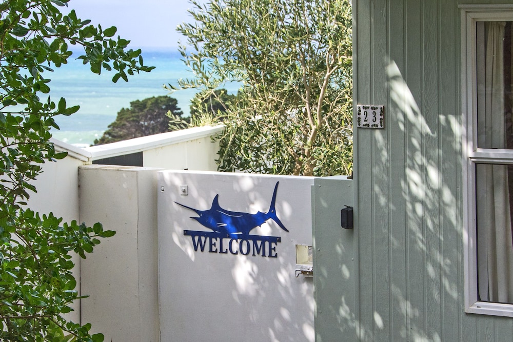 Castlepoint - Private Family Beach Home With Stunning Views Capturing The Sun. - Castlepoint