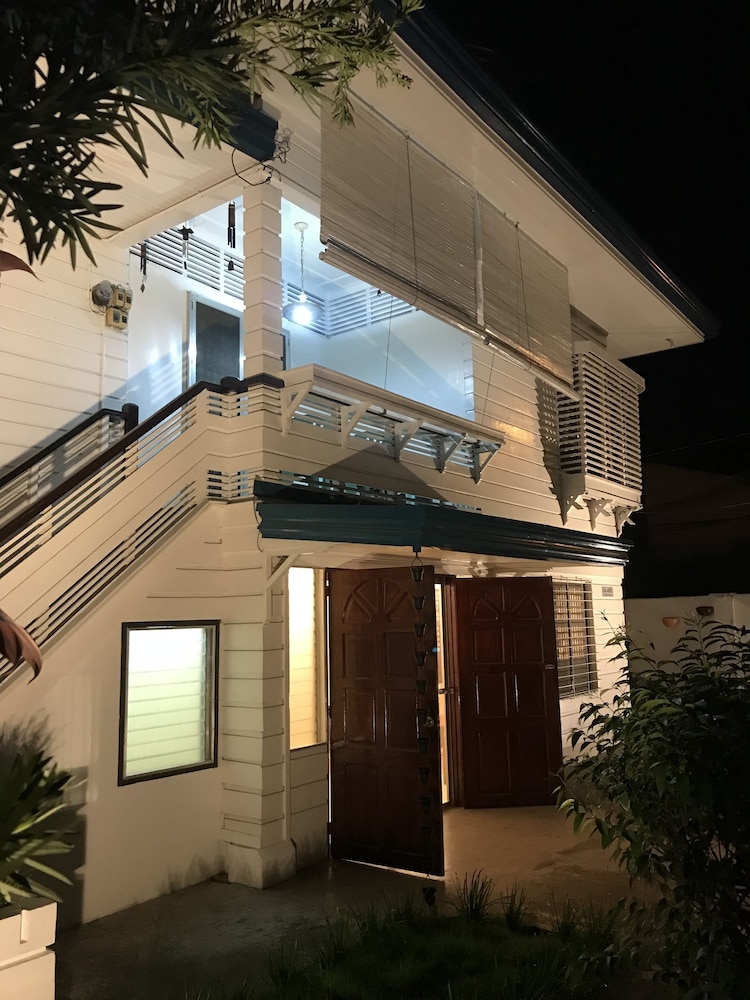 Casa Arrieta Hostel - Dumaguete City