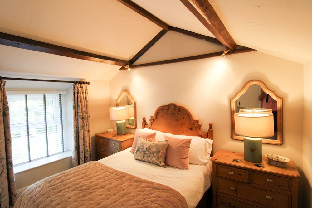Kirkstone Cottage ideal for a romantic break centrally located in Ambleside - Hawkshead