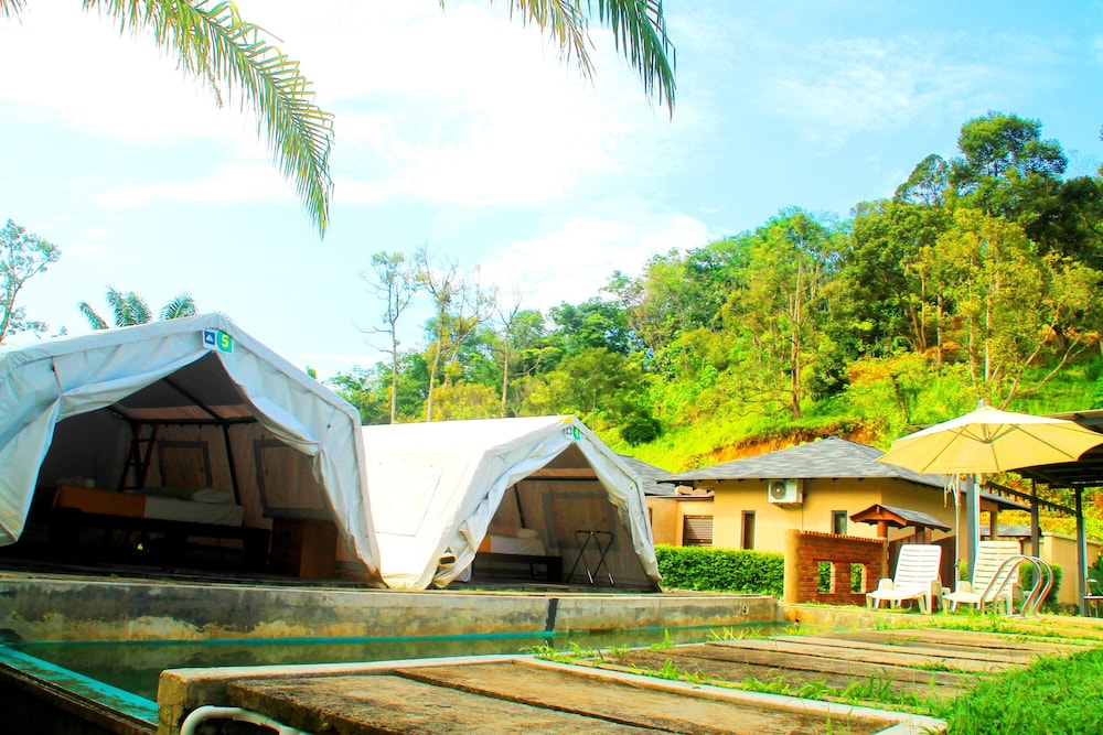 Caravan Serai Exclusive Private Villas & Eco Resort - Raub