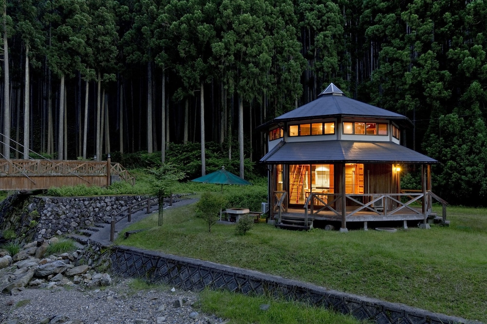 Hiyoshi Forest Resort Yamanoie - Japon