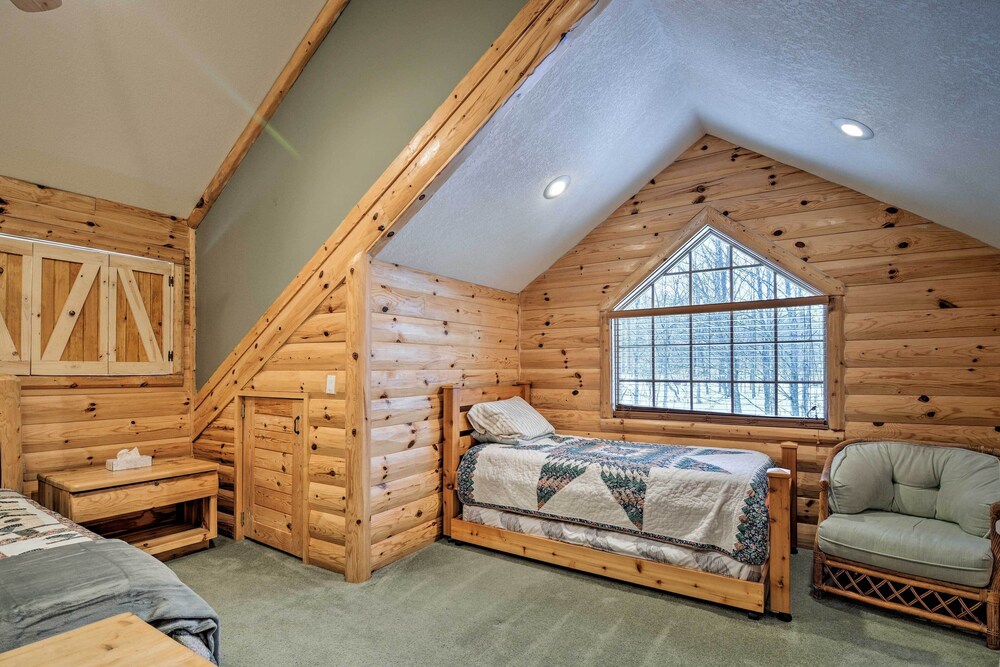 Rustic Northern House with Sauna by Traverse City! - Torch Lake, MI