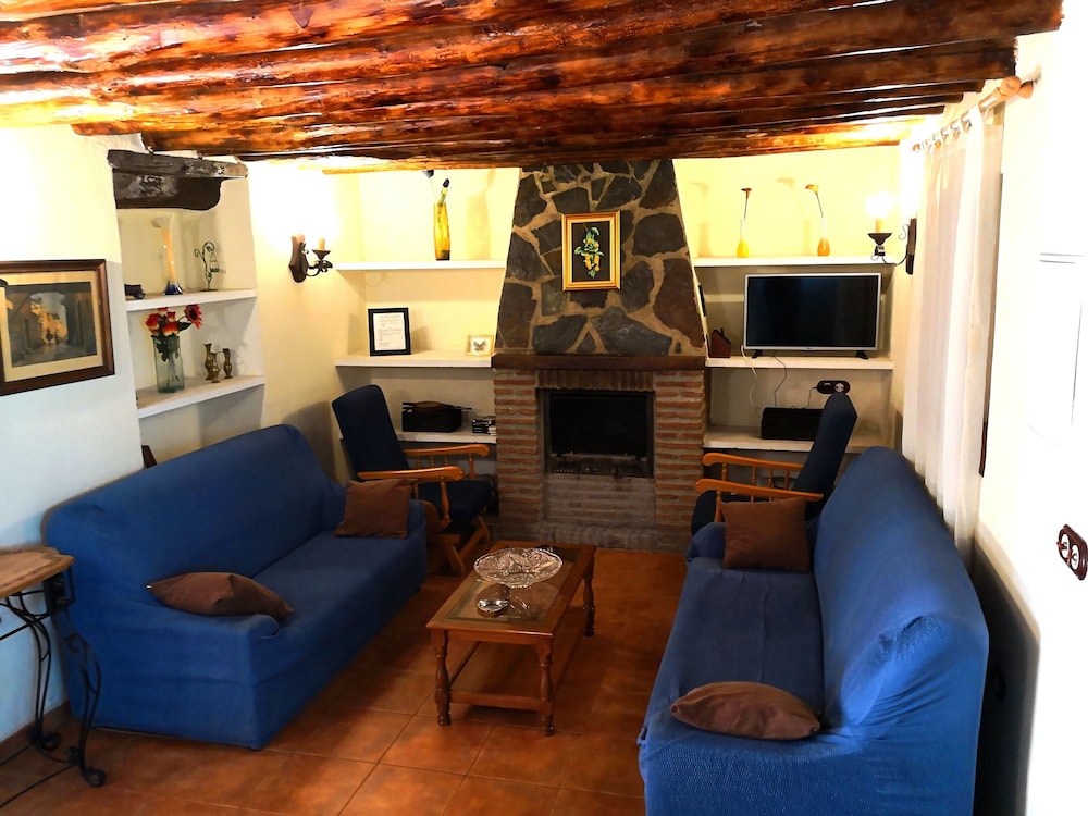 Rural House Near Granada. Private Pool, Barbecue And Fireplace. - 安達盧西亞