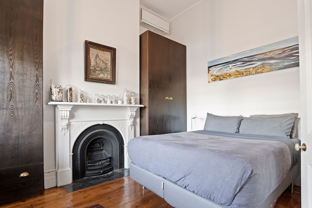 Bankcottage With Private Courtyard And Parking - Kensington