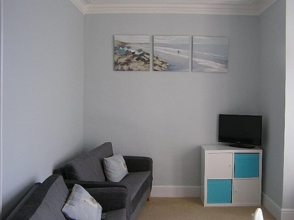 Searock 5. Sea View Apartment With Balcony, Sleeps 4. - North Devon District