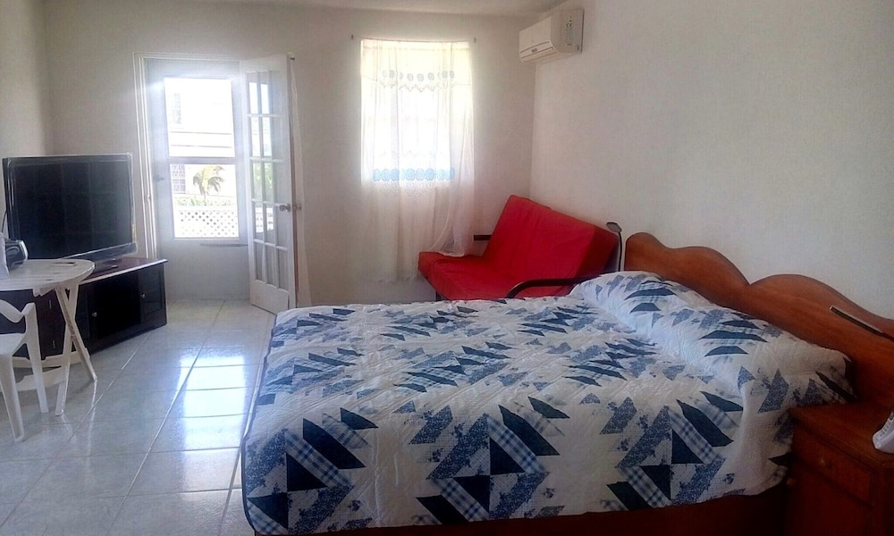 Tremont, Ruime Airconditioning Vrijstaande Woning Met 4 Slaapkamers In De Buurt Van Miami Beach - Barbados