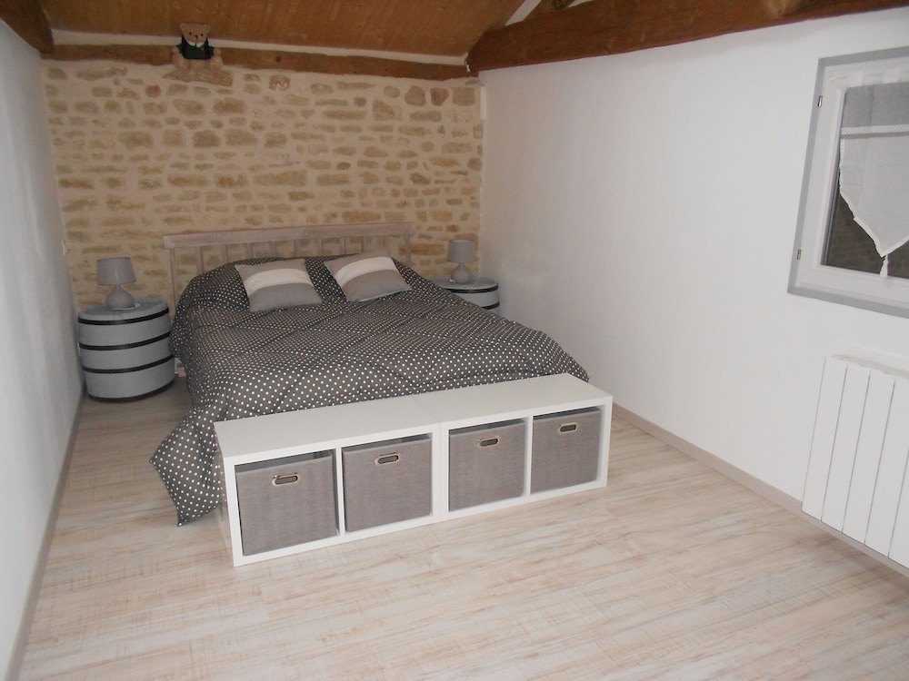 Cottage On The Farm For 5 People - Charente-Maritime
