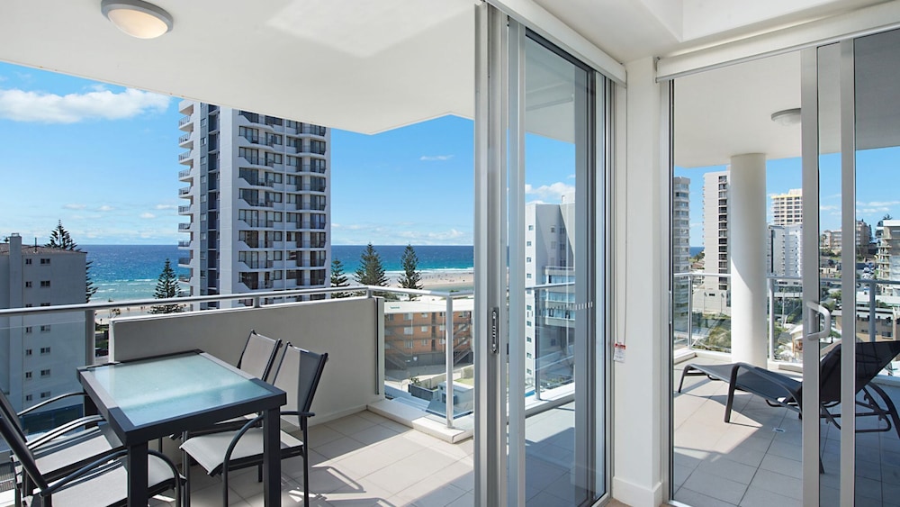 Eden Apartments Unit 901 Easy Walk To Twin Towns Services Club And Patrolled Beaches - Snapper Rocks, Coolangatta