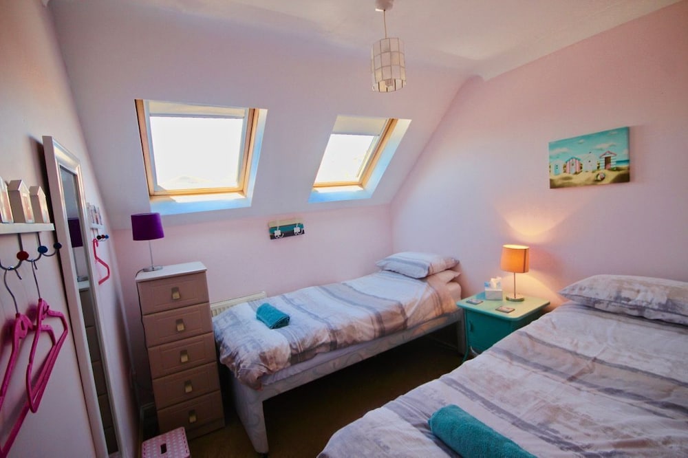 Modern Holiday Home In Walmer, Deal With Parking - St Margarets Bay