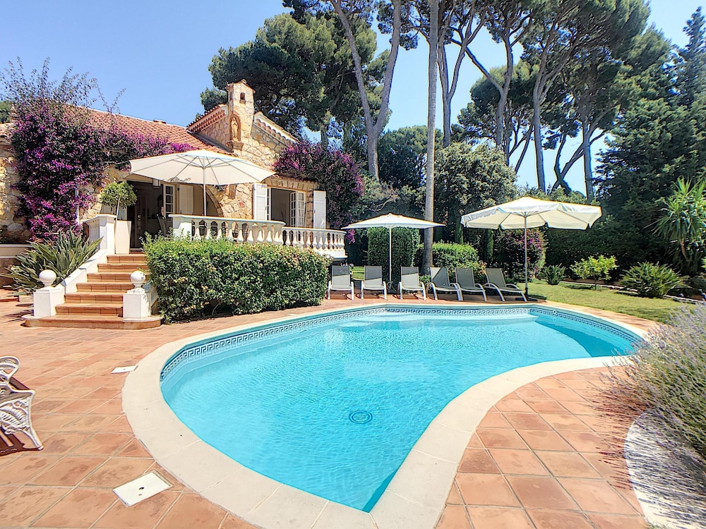 Villa Di Prestigio E Di Charme A Cap D'antibes A 200 M Dal Mare. Offerte Week-end - Juan-les-Pins